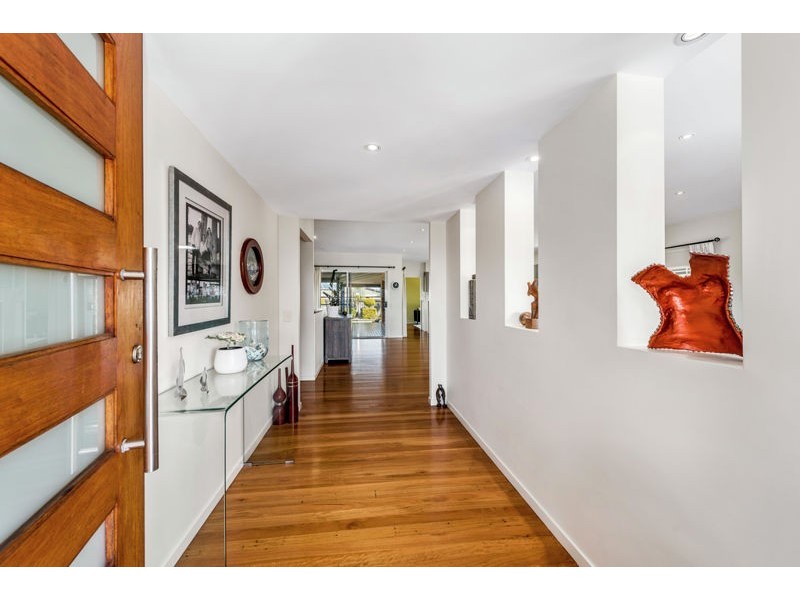 2 Elouera Dve, Sapphire Beach NSW 2450