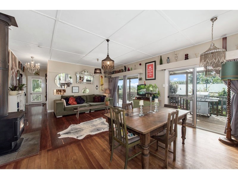 2 Parkes Street, Dorrigo NSW 2453