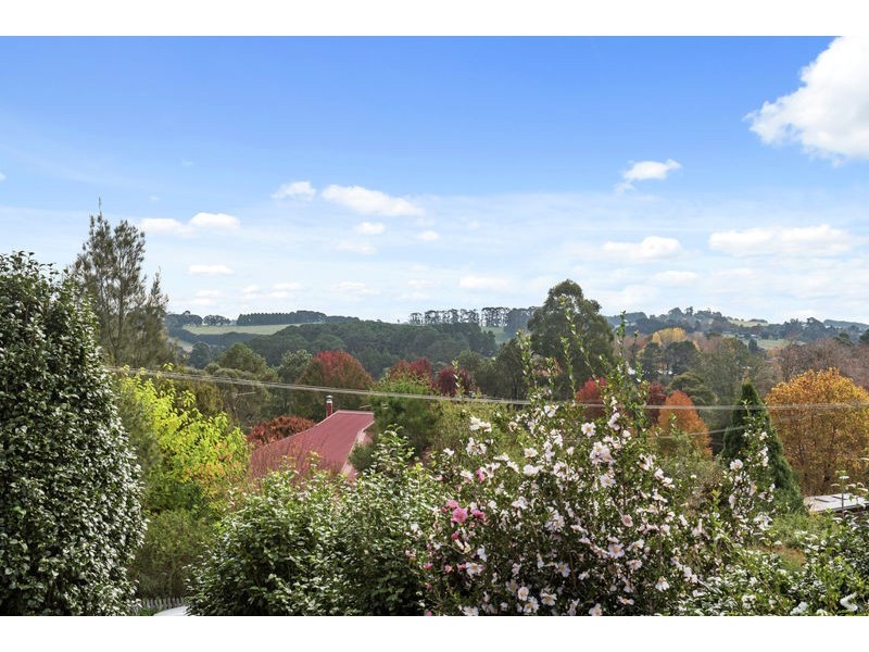 2 Parkes Street, Dorrigo NSW 2453
