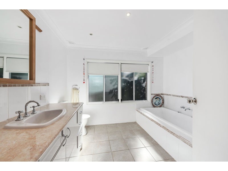 9 Tamarind Drive, Bellingen NSW 2454