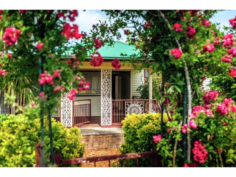 18 Vine Street, Dorrigo NSW 2453