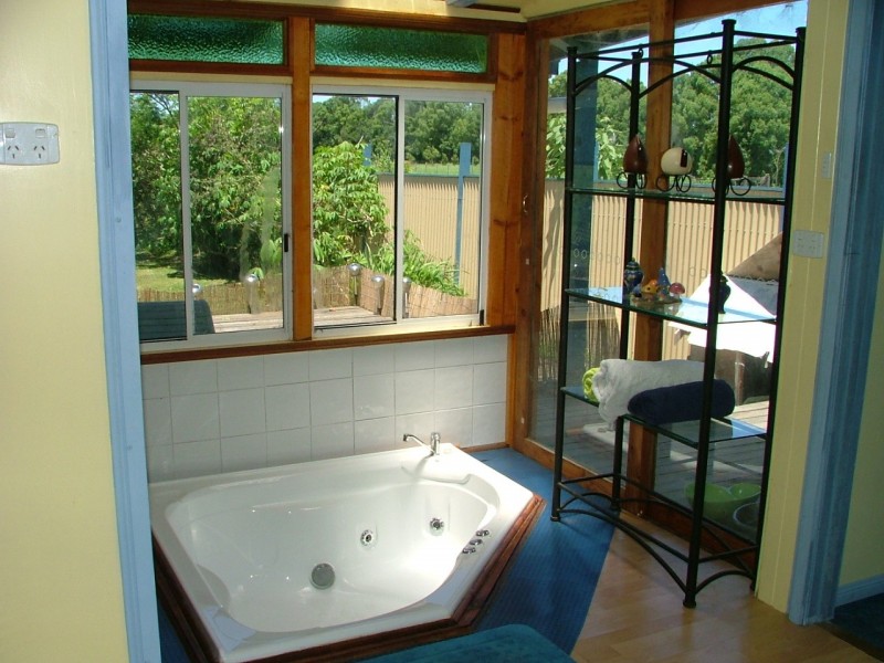 20 Queen Street Raleigh, Bellingen NSW 2454