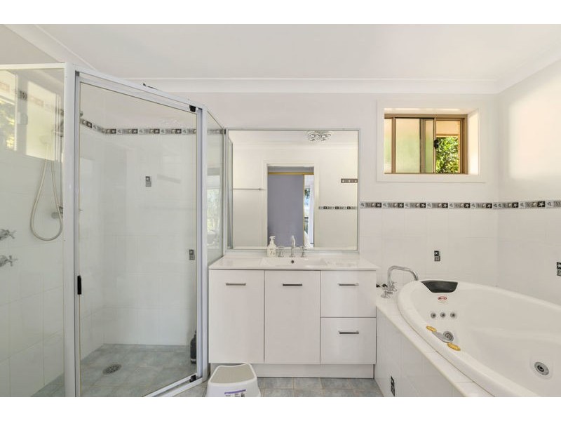 20 Valley View Drive, Bellingen NSW 2454