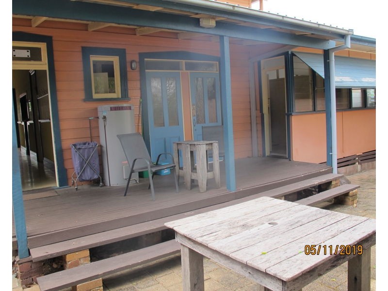 Room 1/1A Oak St, Bellingen NSW 2454