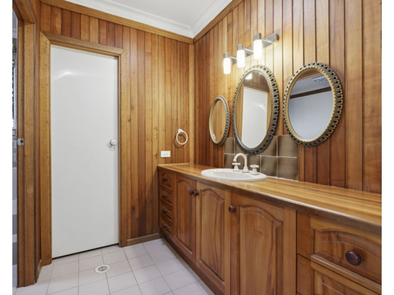 1 Valley View Drive, Bellingen NSW 2454
