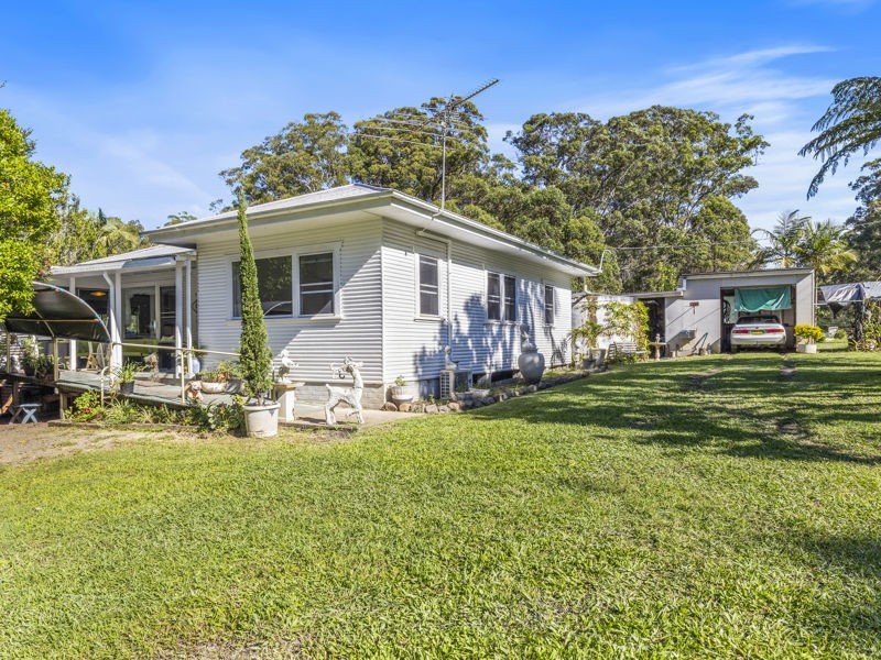 3144 Giinagay Way, Valla NSW 2448