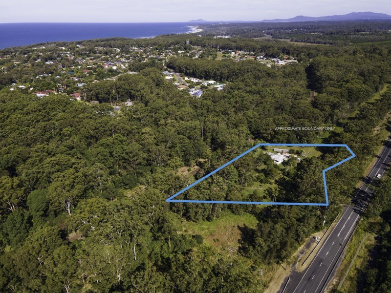 3144 Giinagay Way, Valla NSW 2448