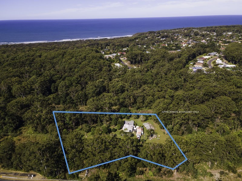 3144 Giinagay Way, Valla NSW 2448