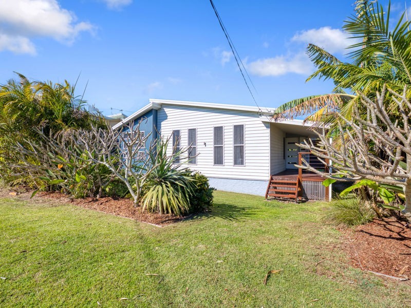 5 Johnson Avenue, Mylestom NSW 2454