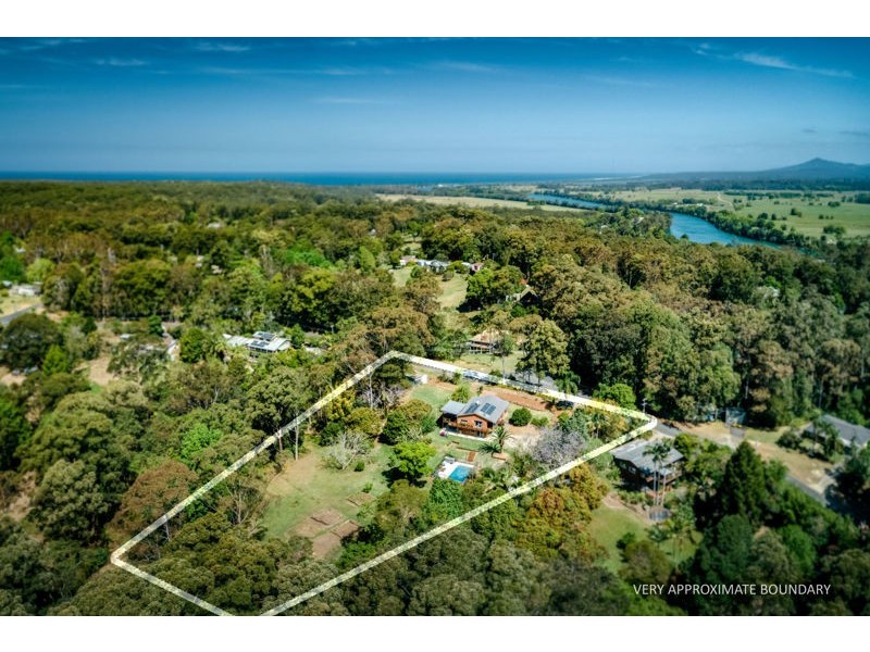 19 Tuckers Rock Road, Repton NSW 2454