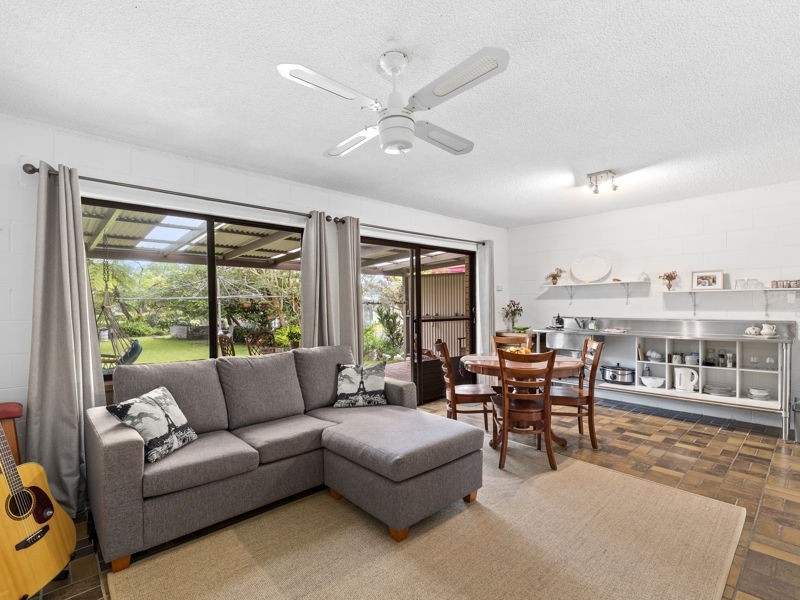 12 Newry Island Drive, Urunga NSW 2455