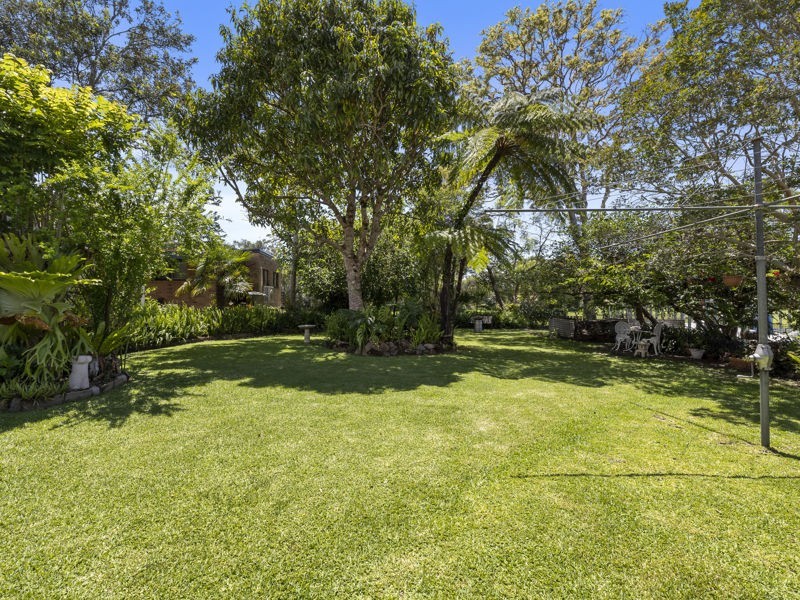 12 Newry Island Drive, Urunga NSW 2455