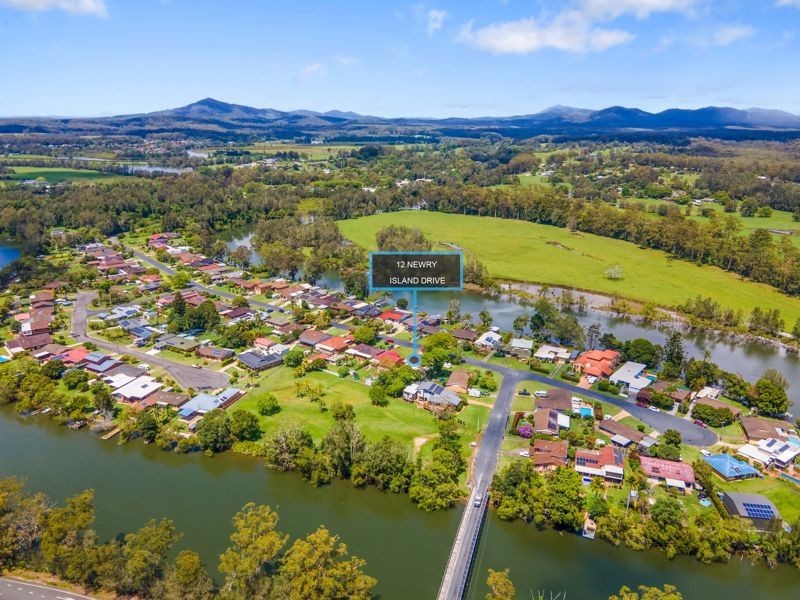 12 Newry Island Drive, Urunga NSW 2455