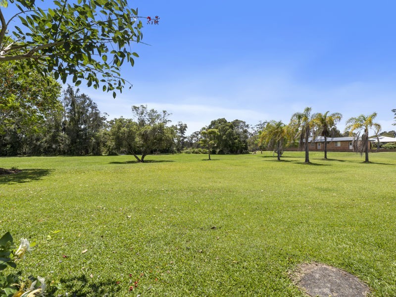12 Newry Island Drive, Urunga NSW 2455
