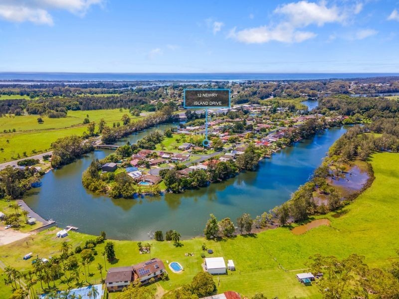 12 Newry Island Drive, Urunga NSW 2455