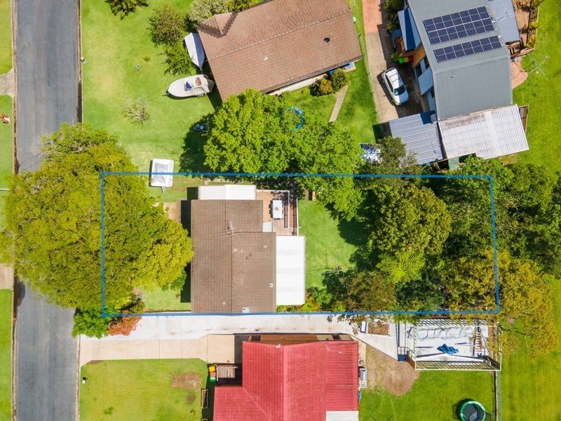 12 Newry Island Drive, Urunga NSW 2455
