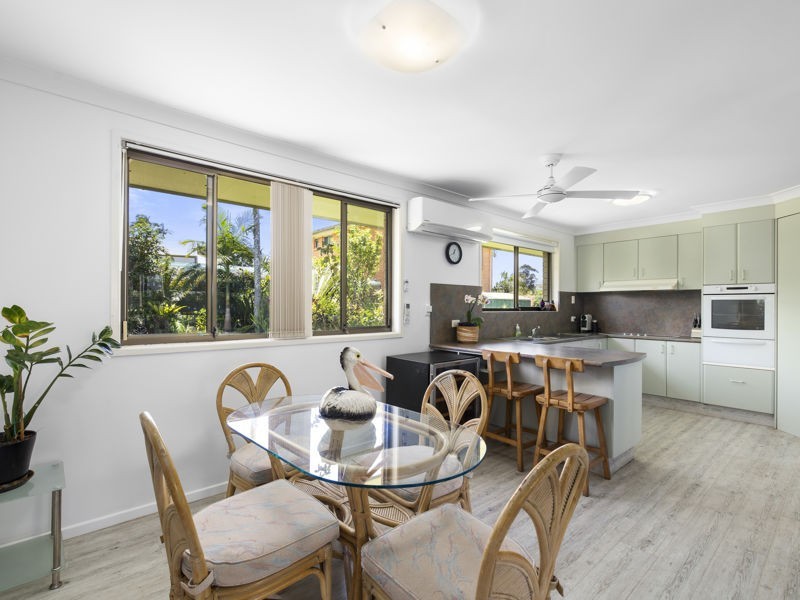 3 Moore Place, Urunga NSW 2455