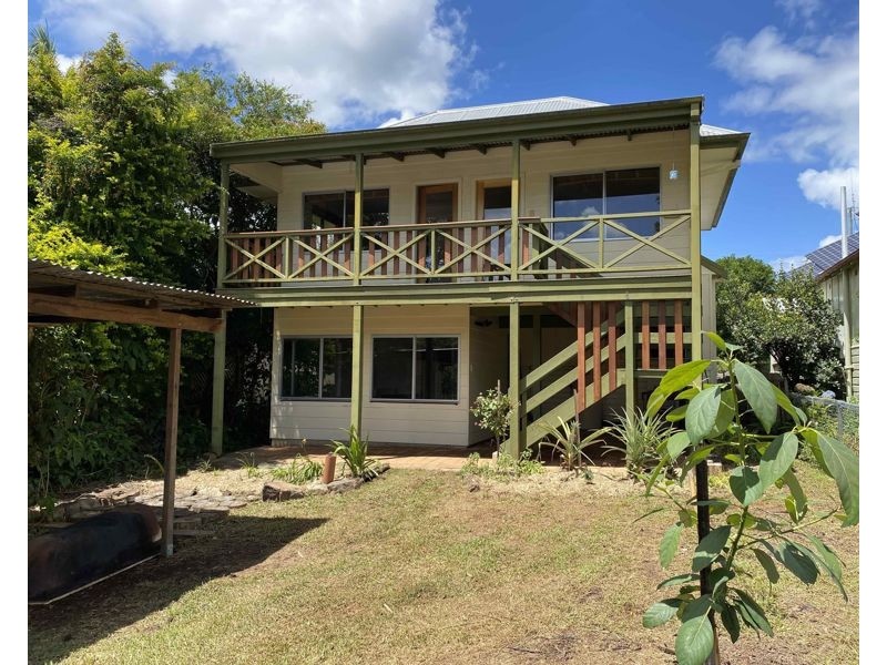 15 Hyde St, Bellingen NSW 2454