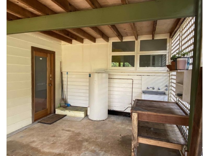 15 Hyde St, Bellingen NSW 2454