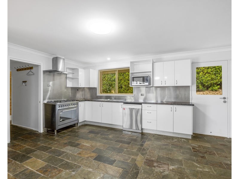 13 Valley View Drive, Bellingen NSW 2454
