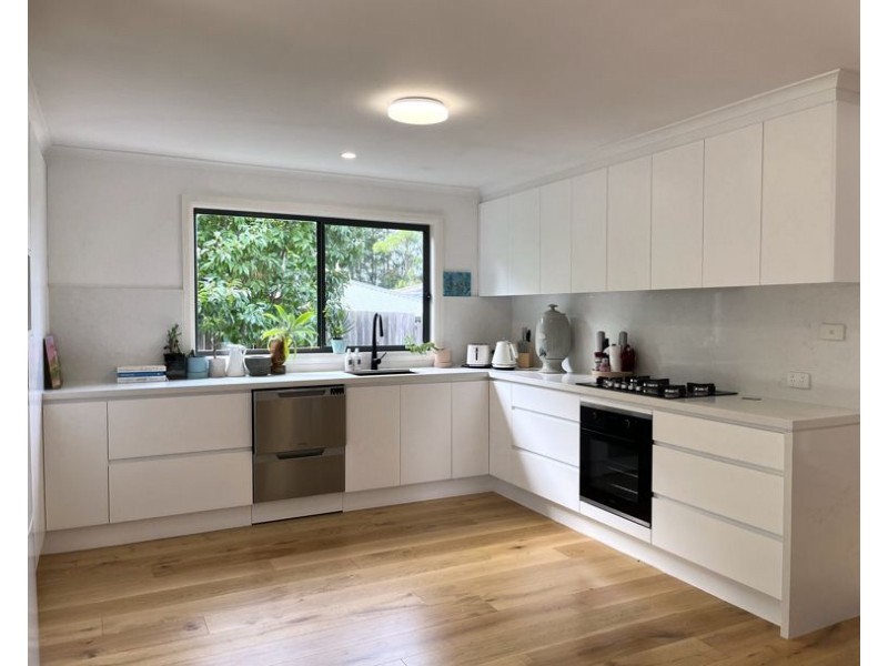 8 Figwood Drive, Bellingen NSW 2454