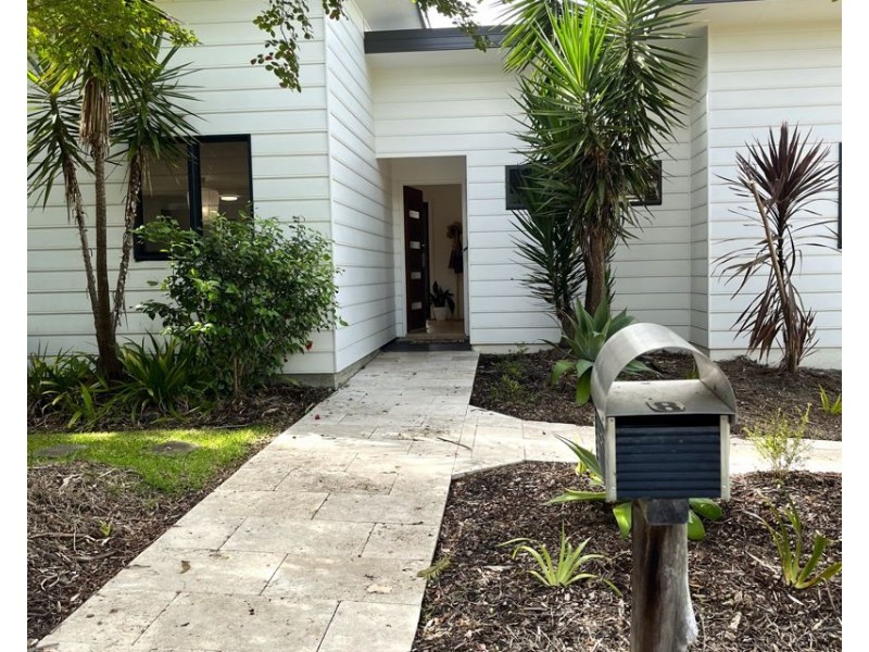 8 Figwood Drive, Bellingen NSW 2454