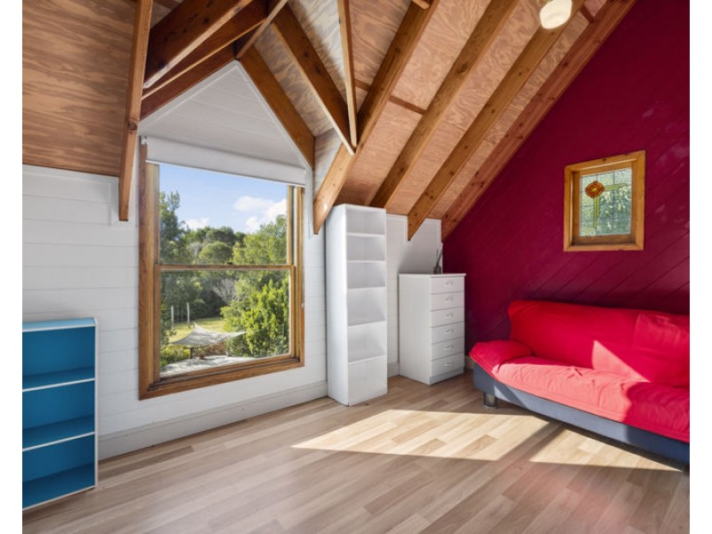 10 John Locke Place, Gleniffer NSW 2454