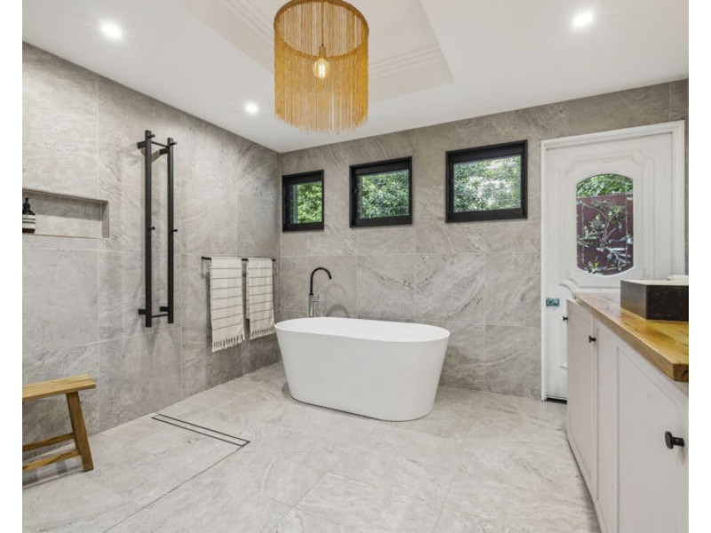 12 Ringwood Place, Bellingen NSW 2454