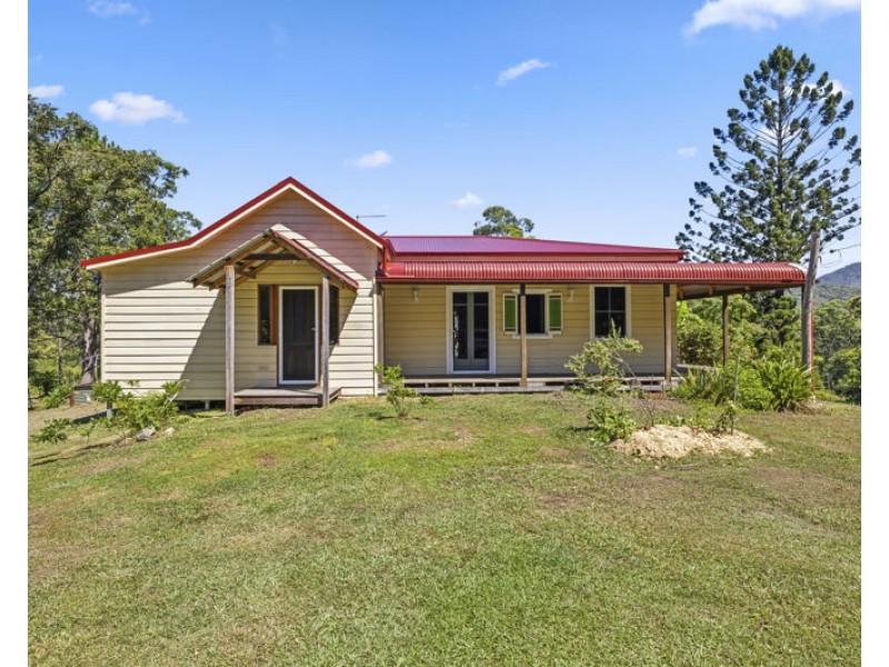 20 Martells Road, Brierfield NSW 2454