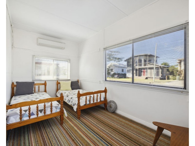 14 Johnson Ave, Mylestom NSW 2454