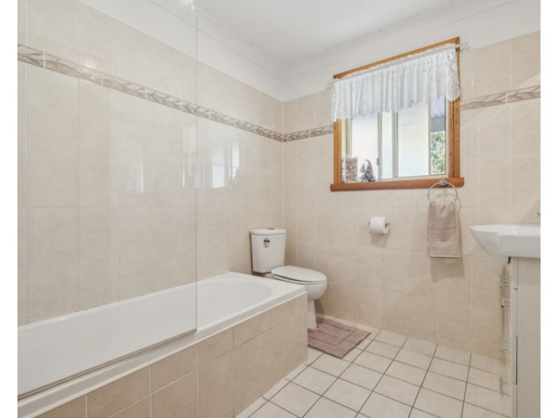 10 Riverside Drive, Urunga NSW 2455