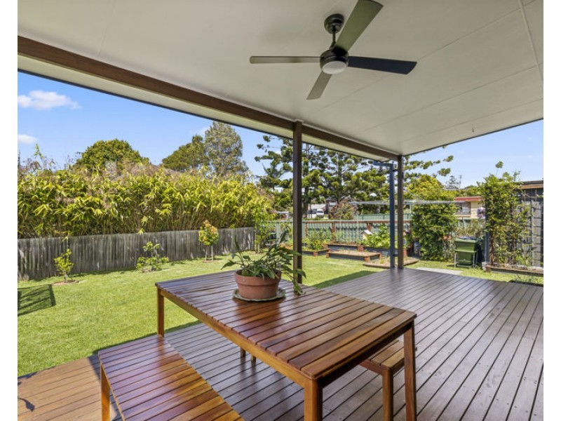 16 Lourdes Avenue, Urunga NSW 2455