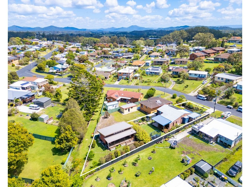 16 Lourdes Avenue, Urunga NSW 2455