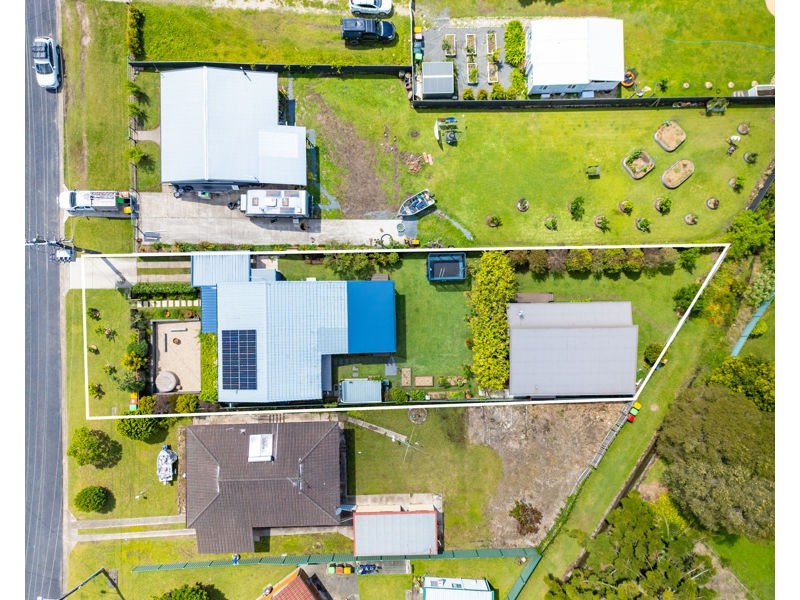 16 Lourdes Avenue, Urunga NSW 2455