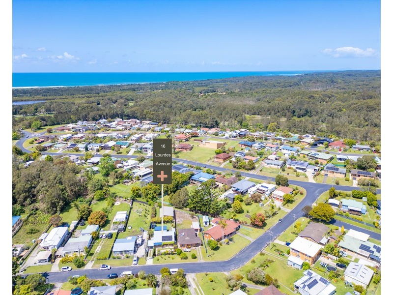 16 Lourdes Avenue, Urunga NSW 2455