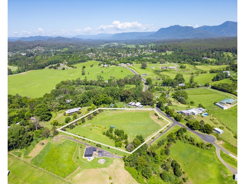 20 McLean Drive, Bellingen NSW 2454