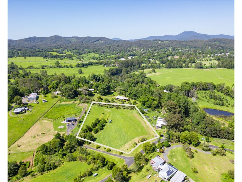 20 McLean Drive, Bellingen NSW 2454