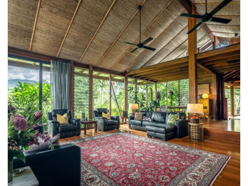 30 John Locke Place, Bellingen NSW 2454