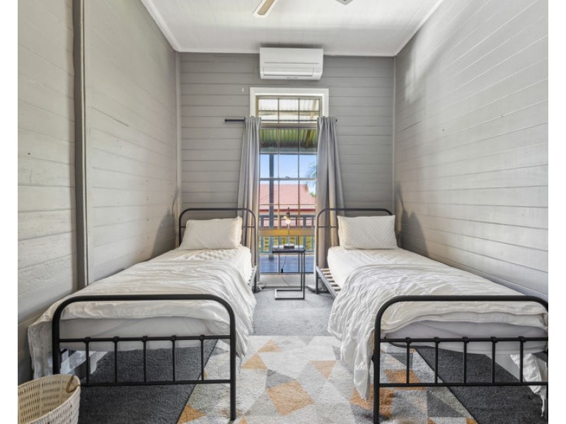 18 Robert Street, Bellingen NSW 2454