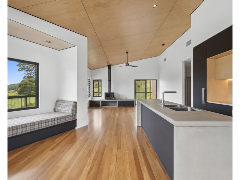 32 Sheridan Close, Fernmount NSW 2454