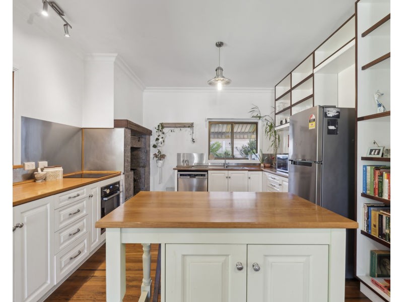 10 Hammond Street, Bellingen NSW 2454