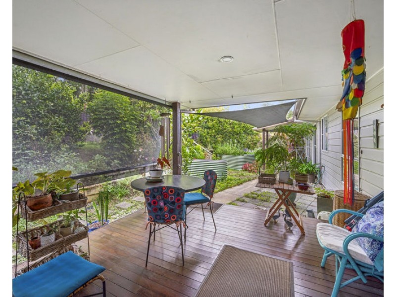 25 McCristal Drive, Bellingen NSW 2454