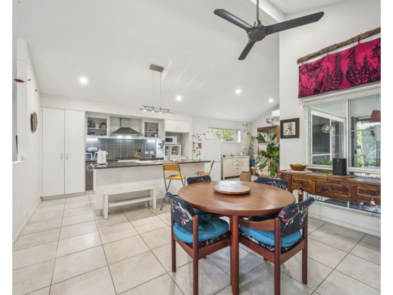 25 McCristal Drive, Bellingen NSW 2454