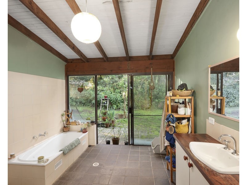 2A Sunset Ridge Drive, Bellingen NSW 2454