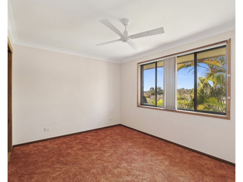 16 Tambar Place, Urunga NSW 2455