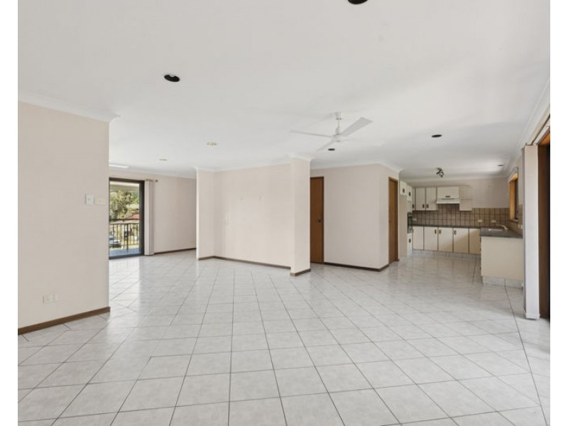 16 Tambar Place, Urunga NSW 2455