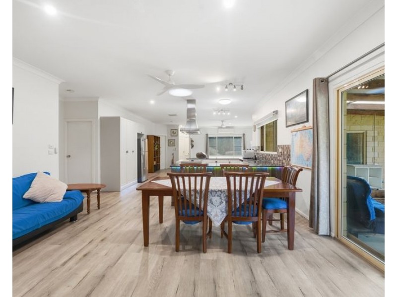 8 Raymond Close, Bellingen NSW 2454