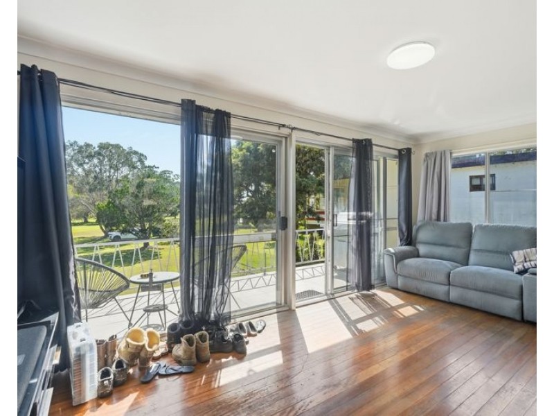 20 Bellingen Street, Urunga NSW 2455