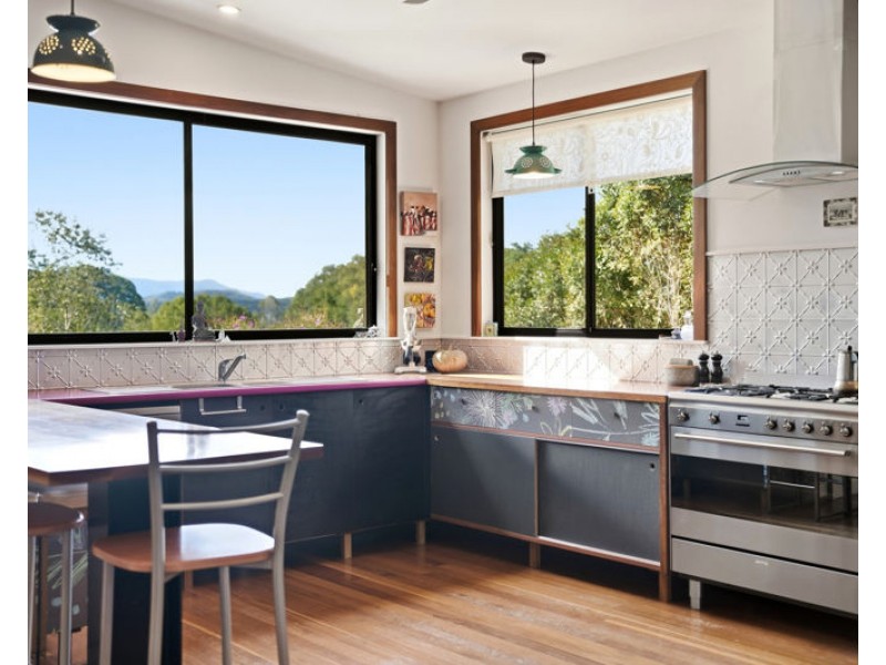 9 Lucas Ave, Bellingen NSW 2454