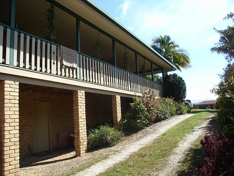 8 Valley View Drive, Bellingen NSW 2454